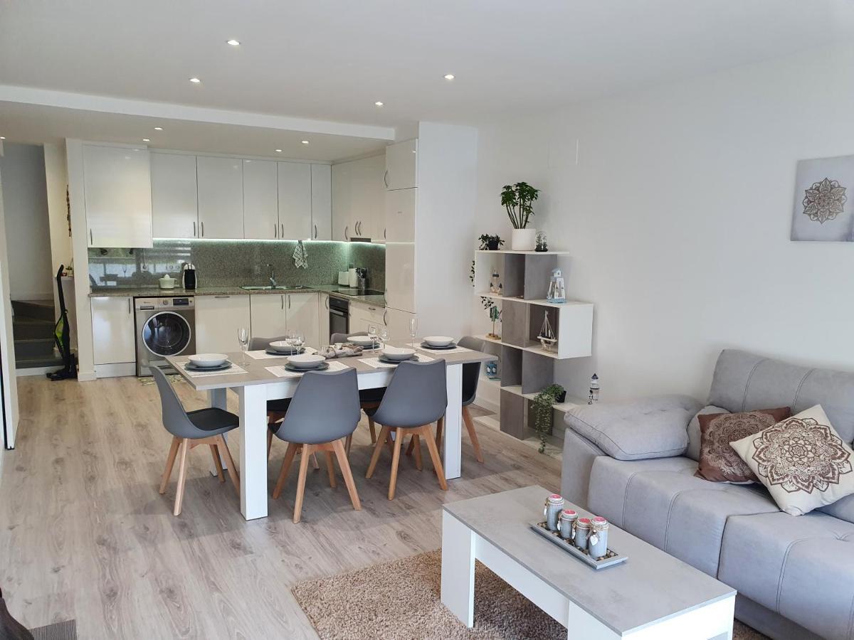 Moderno Duplex Comfort Roses Eksteriør bilde